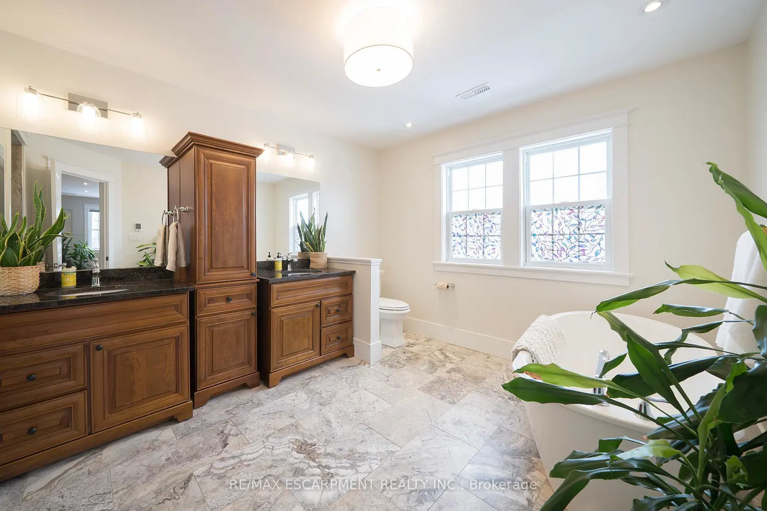 Additional image 11 of 48 Lincoln Avenue