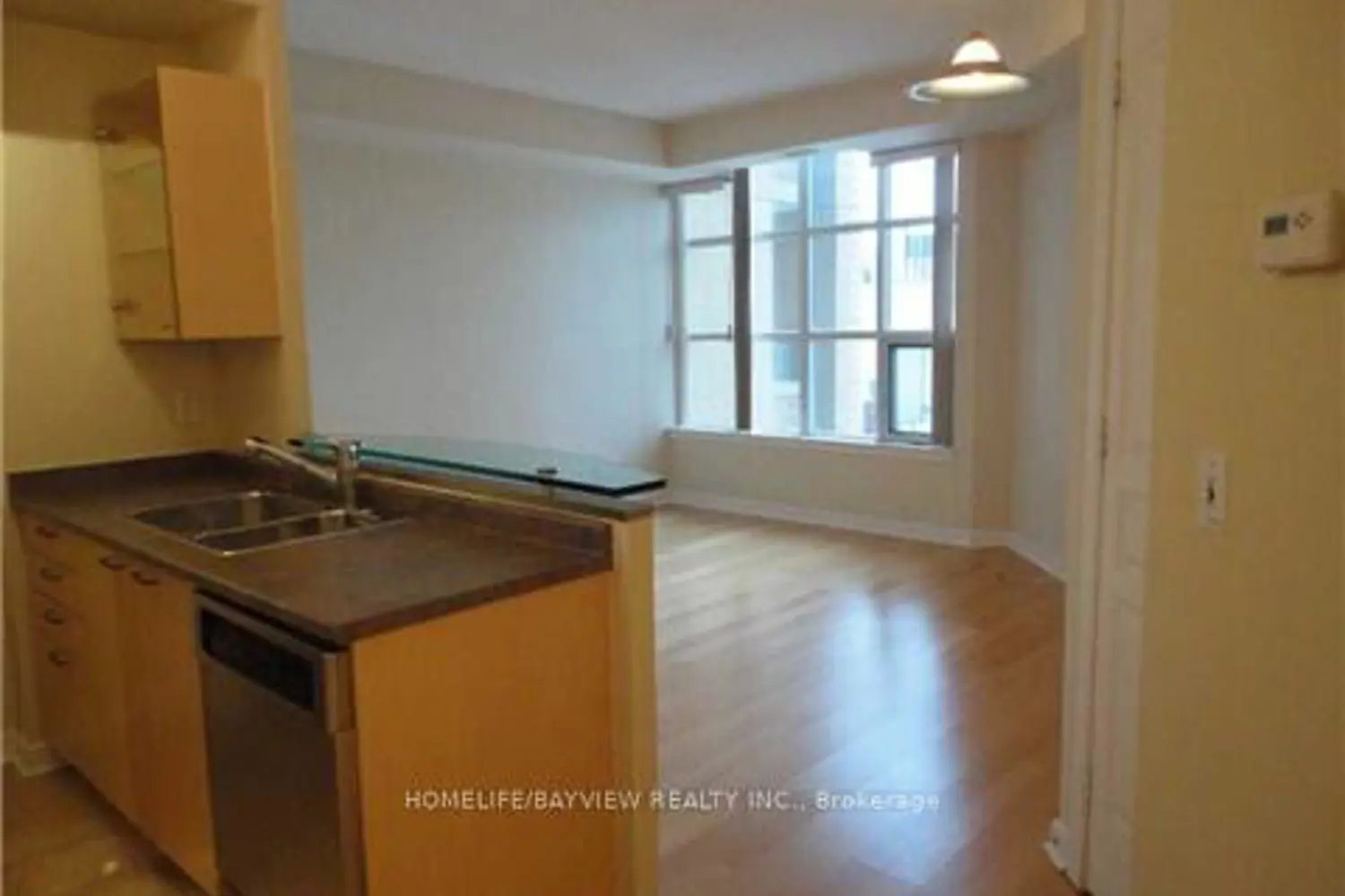 Additional image 9 of 438 Richmond Street 407