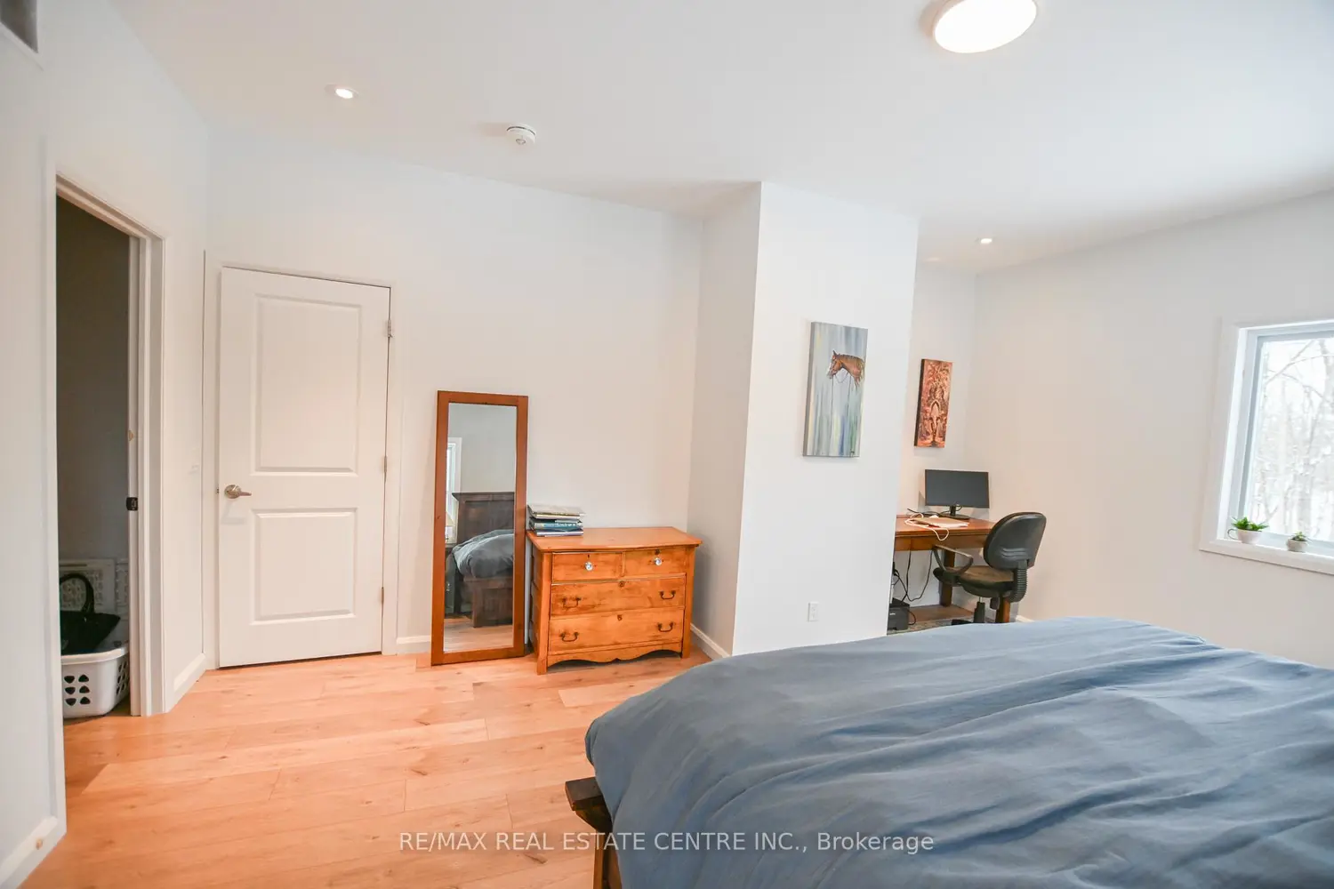 Additional image 4 of 1033 North Shore Drive