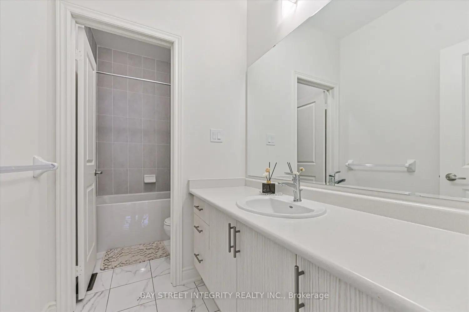 Additional image 18 of 1452 Wheatcroft Drive