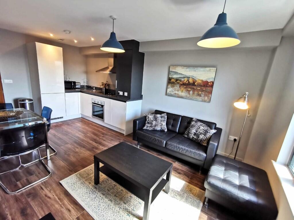 Additional image 3 of 1 Bed Flat, The Drapery, B12, N1 7GU