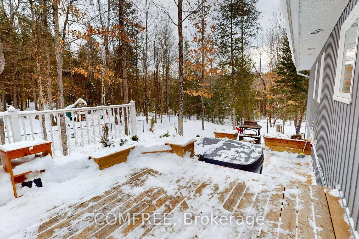 Additional image 18 of 939 Burnstown Road