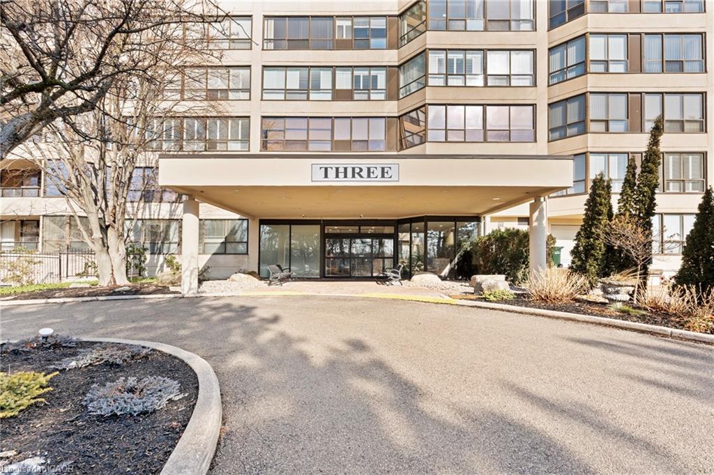 Additional image 3 of 702-3 Towering Heights Boulevard, St. Catharines, ON, L2T 4A4