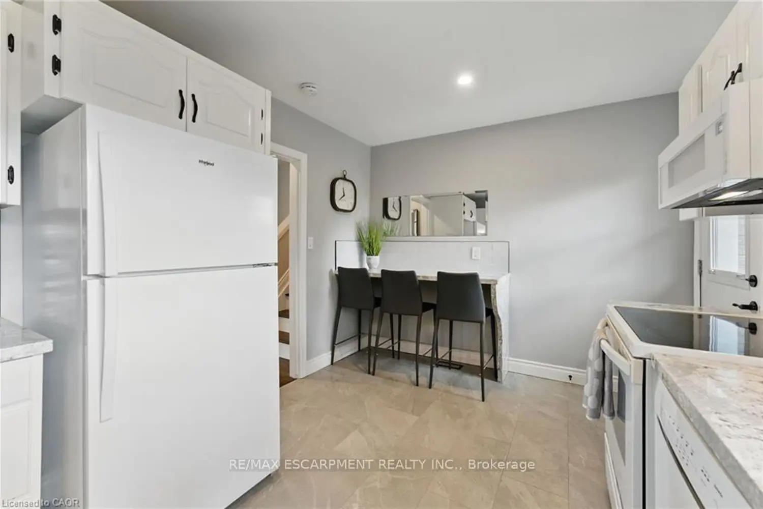 Additional image 9 of 160 Council Crescent