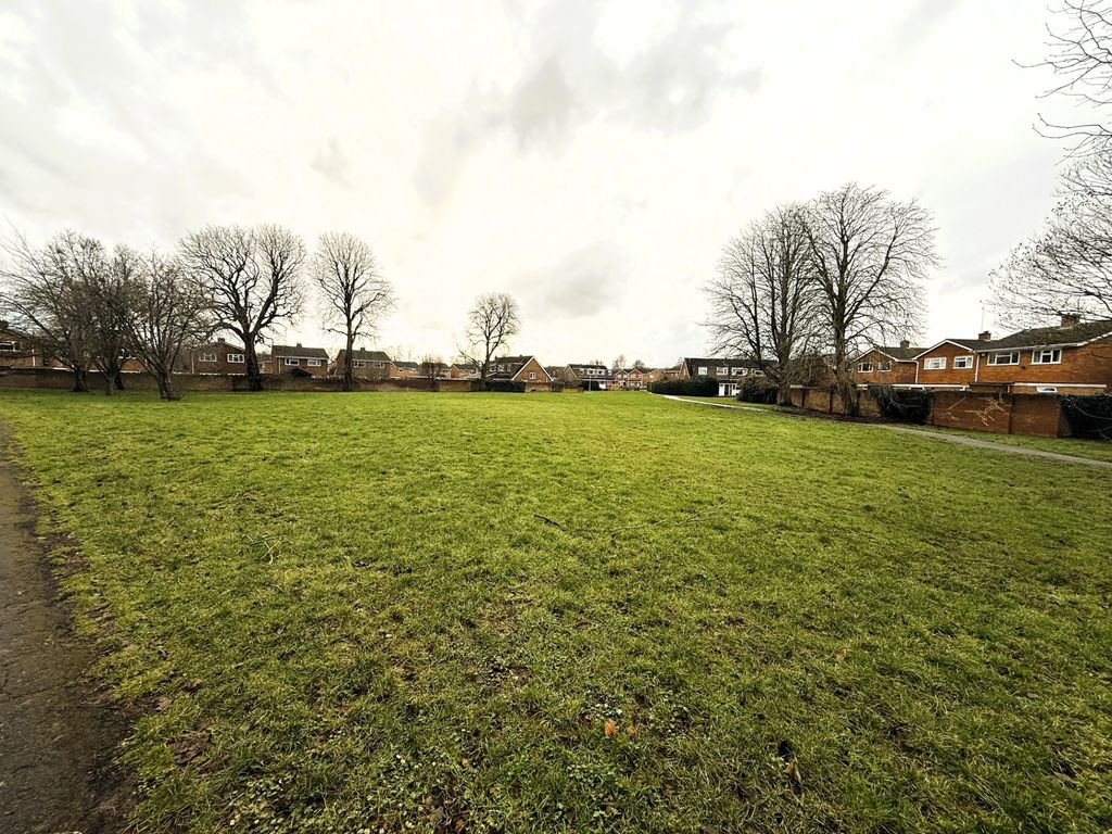 Additional image 2 of Land for saleMentmore Road, Leighton Buzzard LU7
