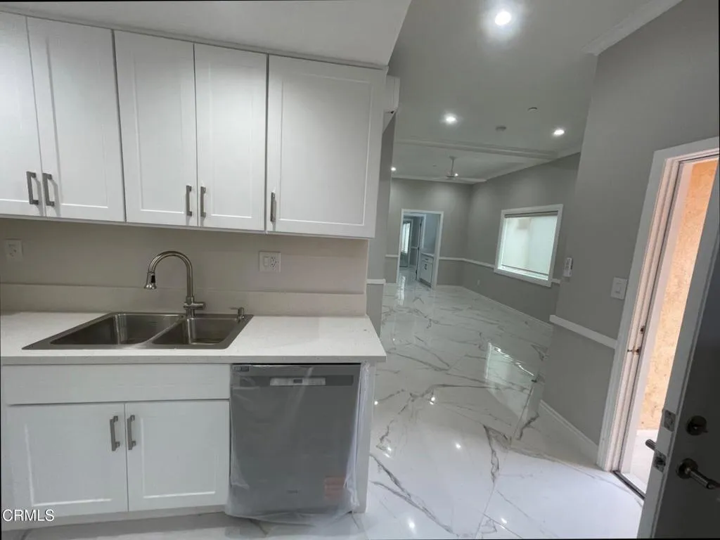 Additional image 3 of 916 Sandpiper Court Unit B, Ventura, CA 93001