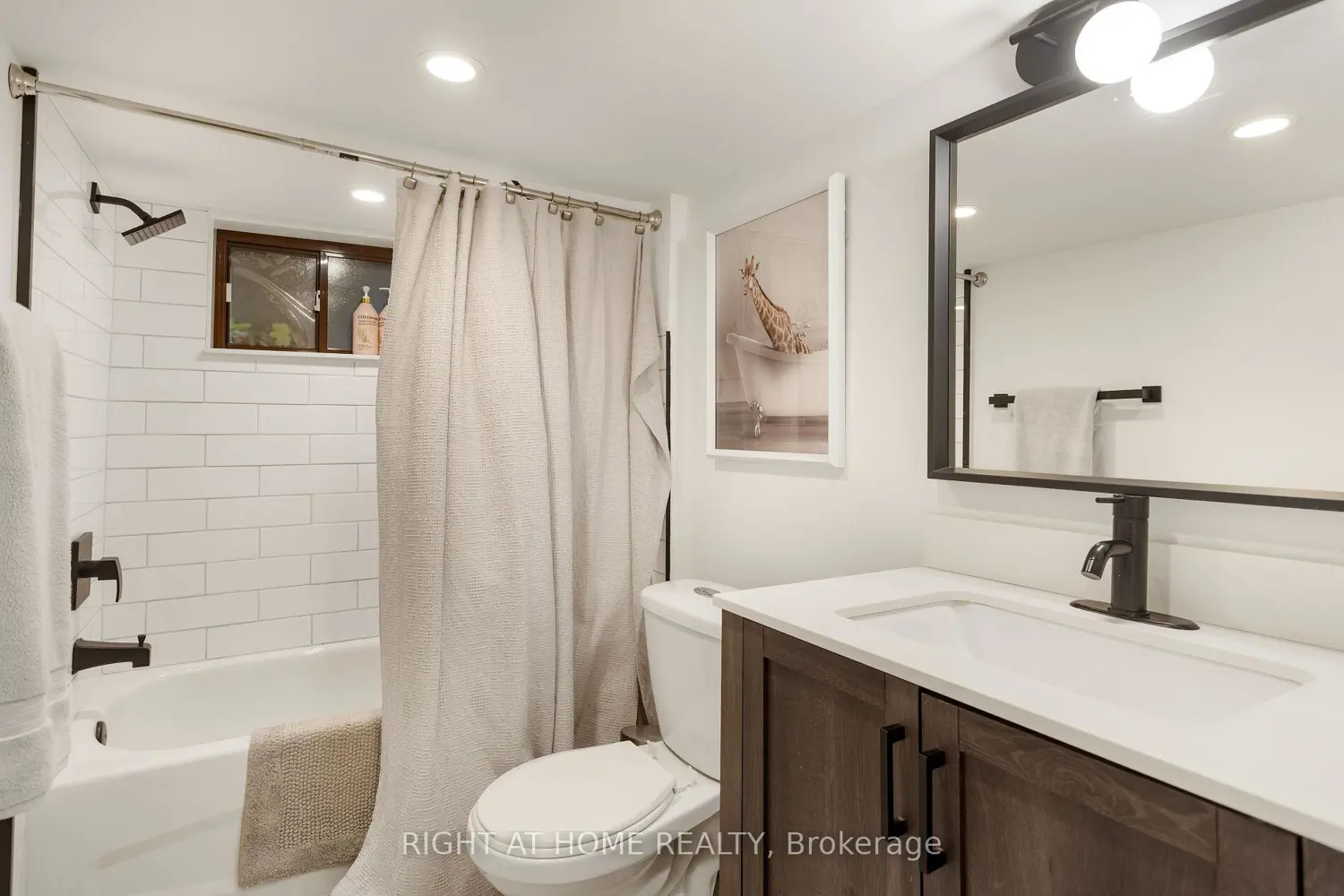 Additional image 12 of 171 Islington Avenue