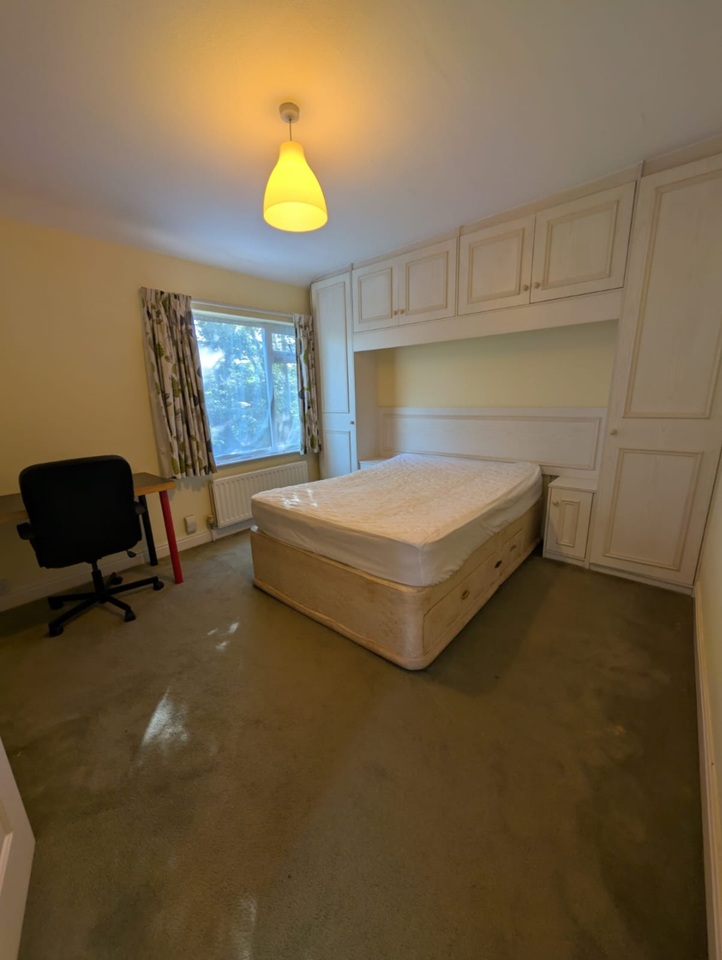 Additional image 9 of 4 Bed Semi-Detached House, Kelso Gardens, LS2, N1 7GU