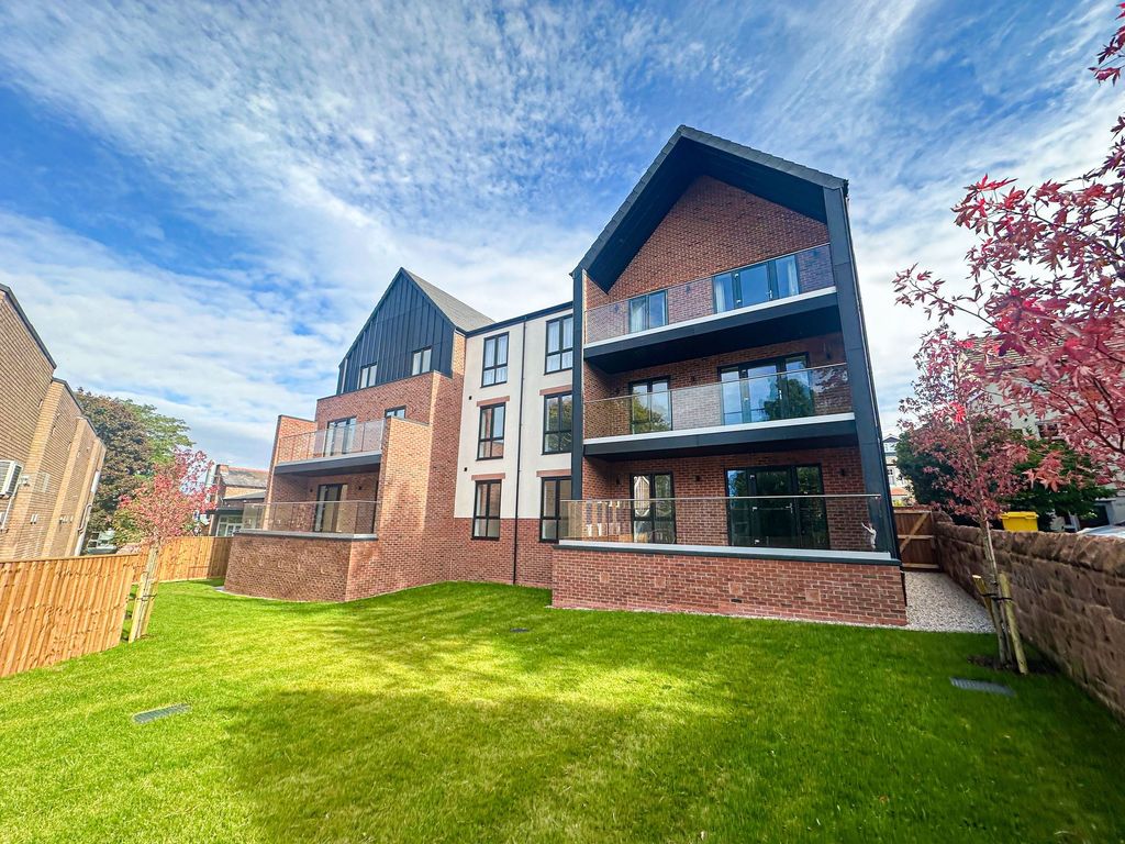 Additional image 3 of 3 bed flat for saleRocky Lane, Heswall CH60