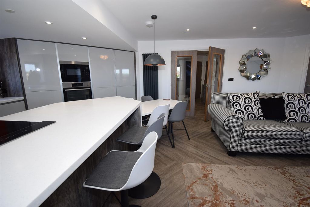 Additional image 12 of 2 bed flat for saleSouth Quays, Long Row, South Shields NE33