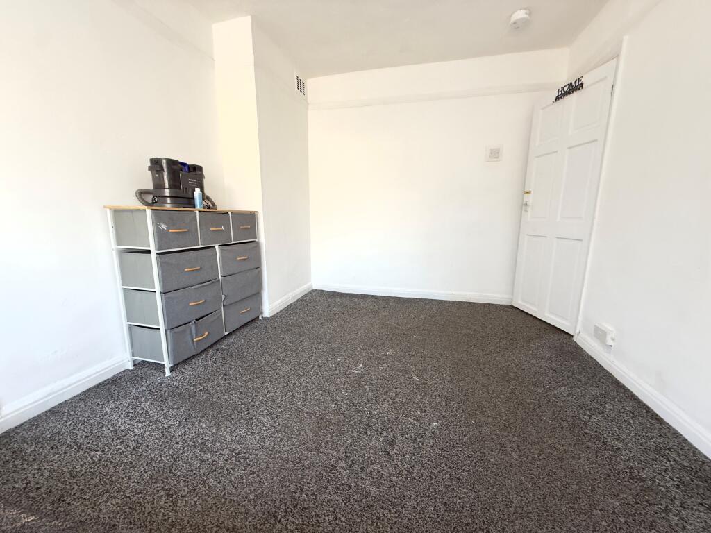 Additional image 6 of York Road, Hall Green B28