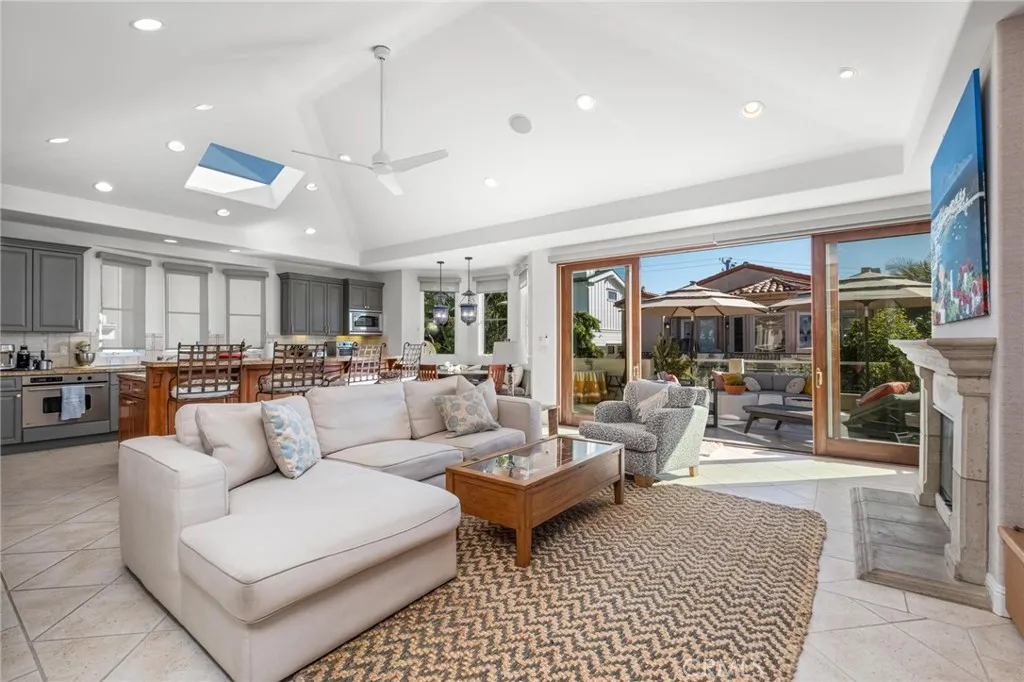 Additional image 8 of 926 Duncan Avenue, Manhattan Beach, CA 90266