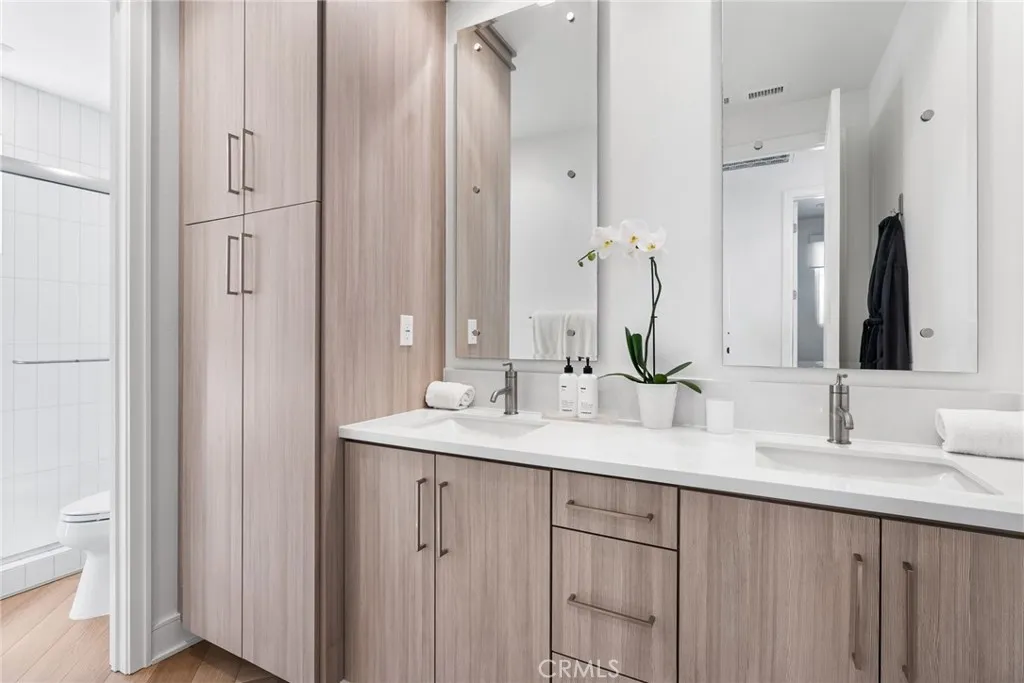 Additional image 31 of 120 Linda Vista, Irvine, CA 92618