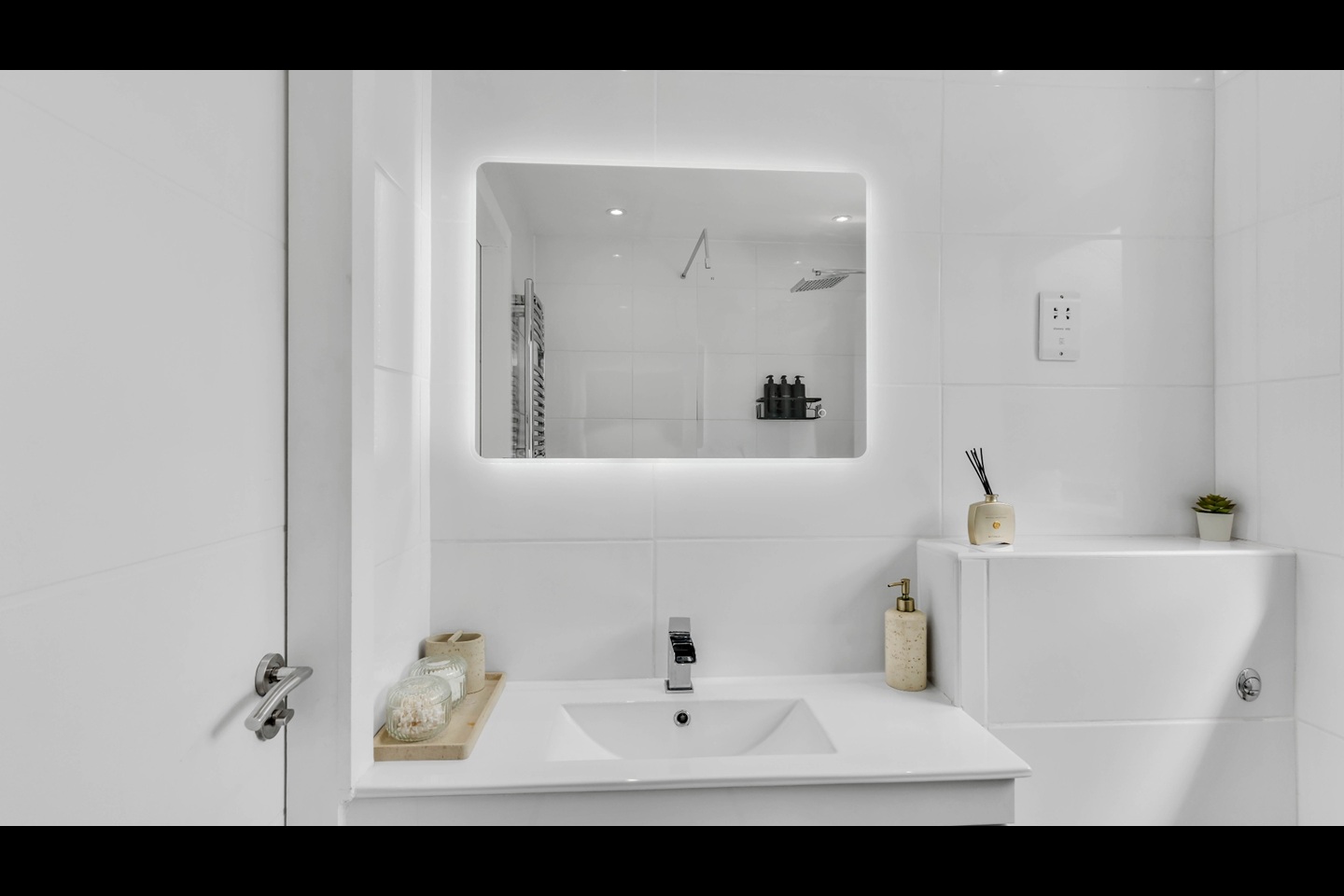 Additional image 4 of 3 Bed Semi-Detached House, Bell Barn Road, B15, N1 7GU