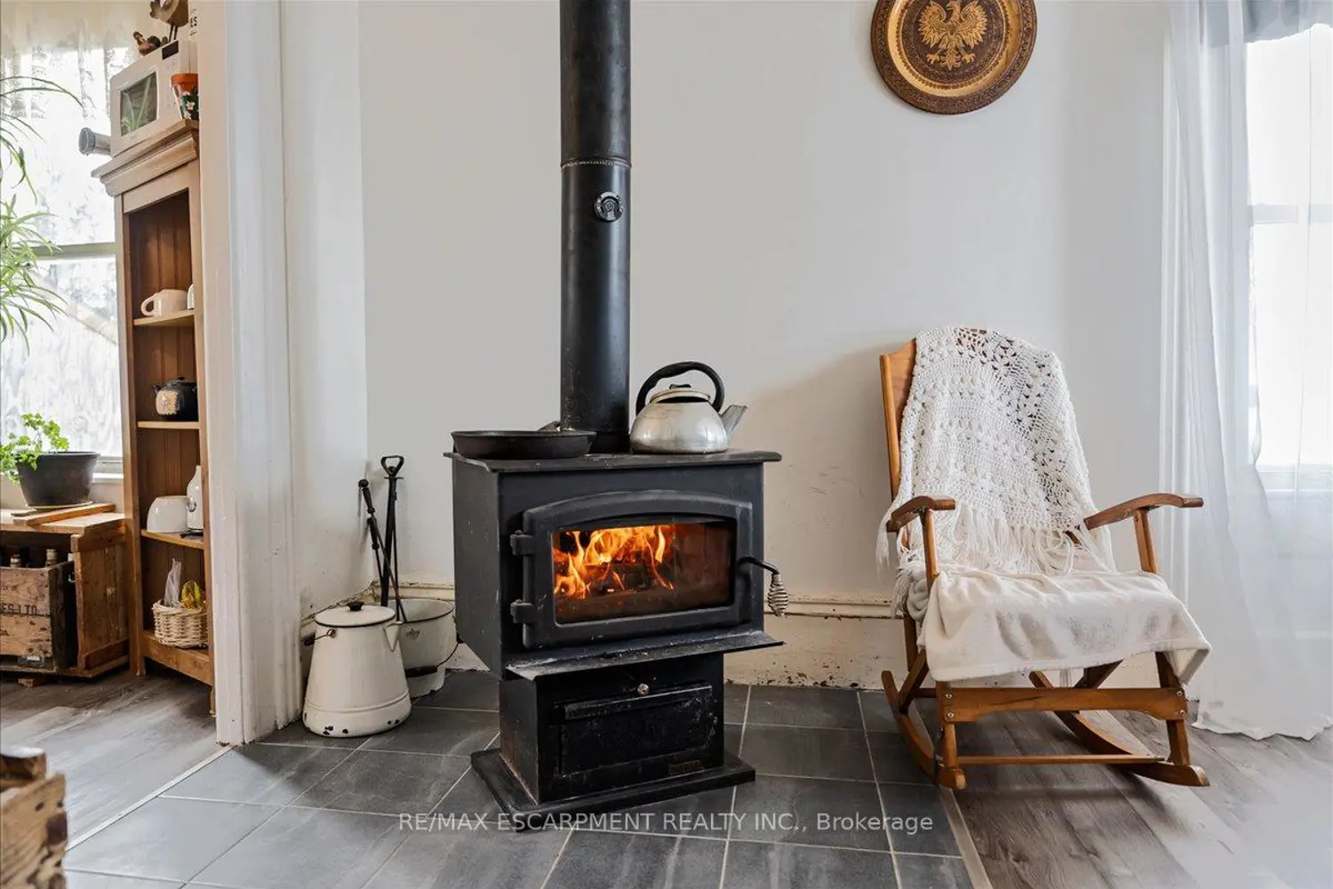 Additional image 11 of 5914 Canborough Road