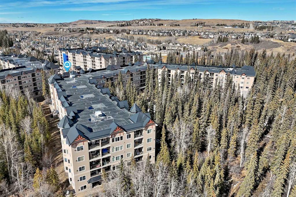 203-20 Discovery Ridge Close SW, Calgary, AB, T3H 5X4