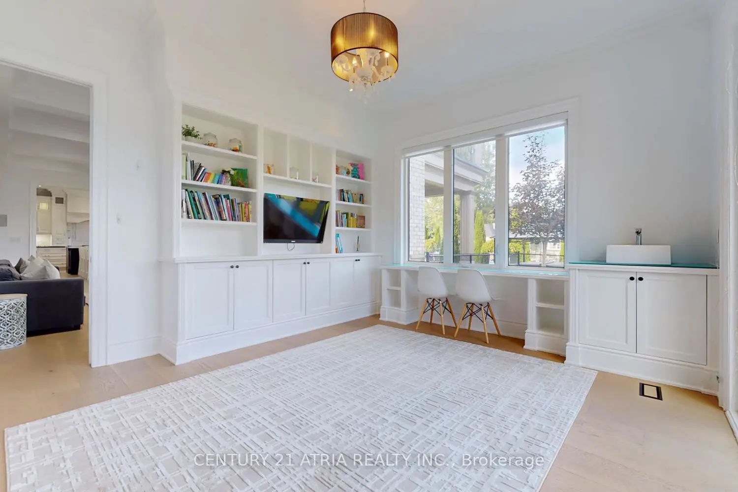 Additional image 9 of 111 Lake Woods Drive