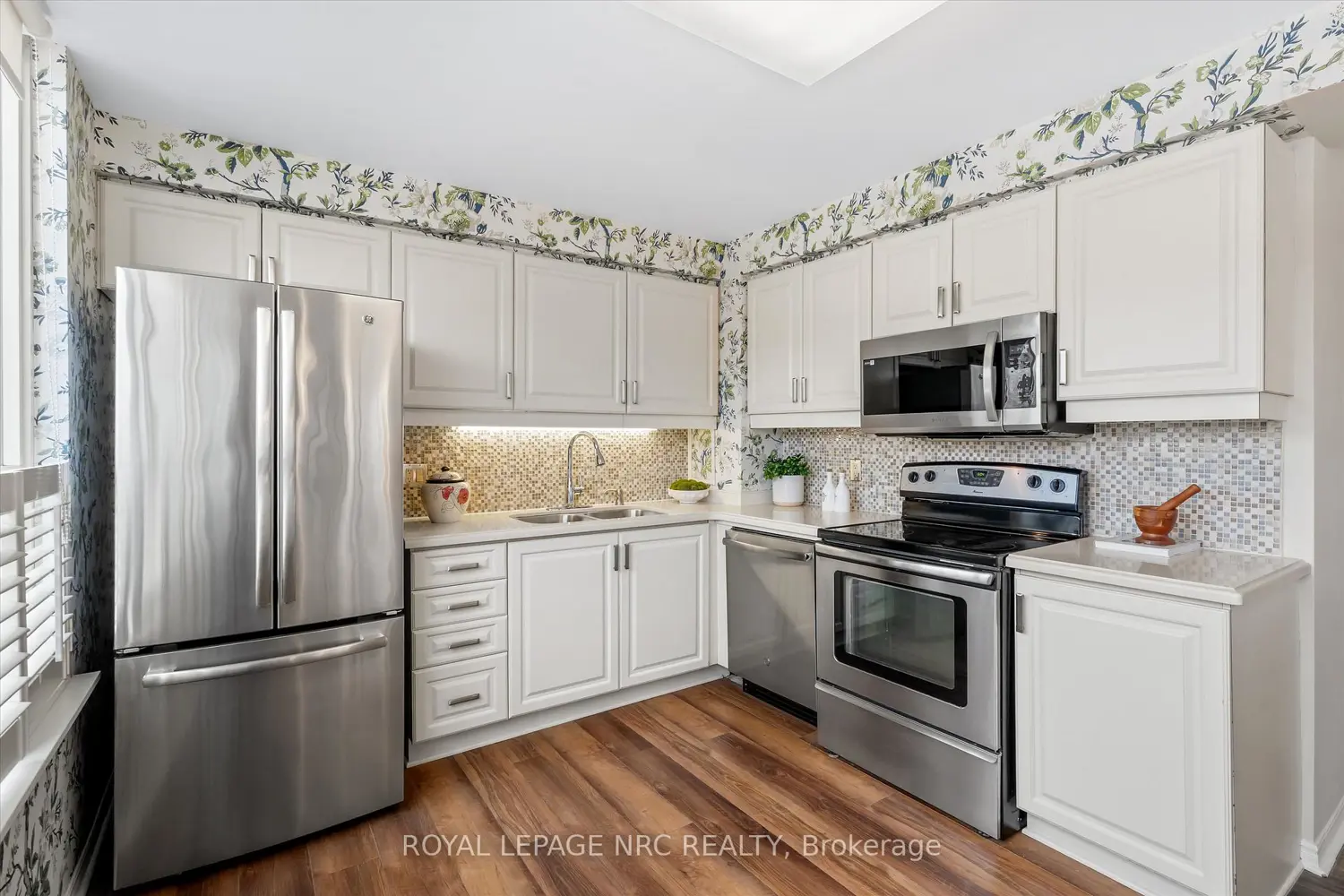 Additional image 6 of 3 Towering Hts Boulevard 303