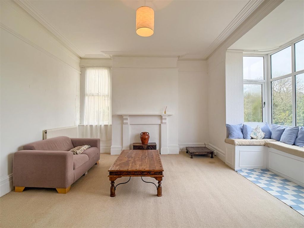 Additional image 7 of 2 bed flat for saleLangland Road, Mumbles SA3