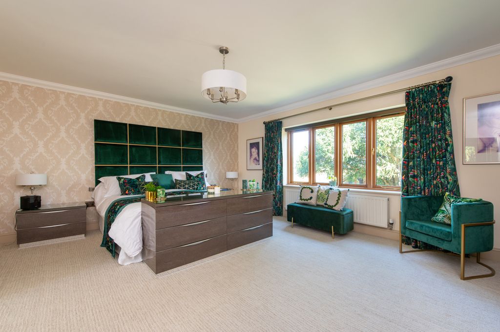 Additional image 12 of 5 bed detached house for saleSale Green, Worcestershire WR9