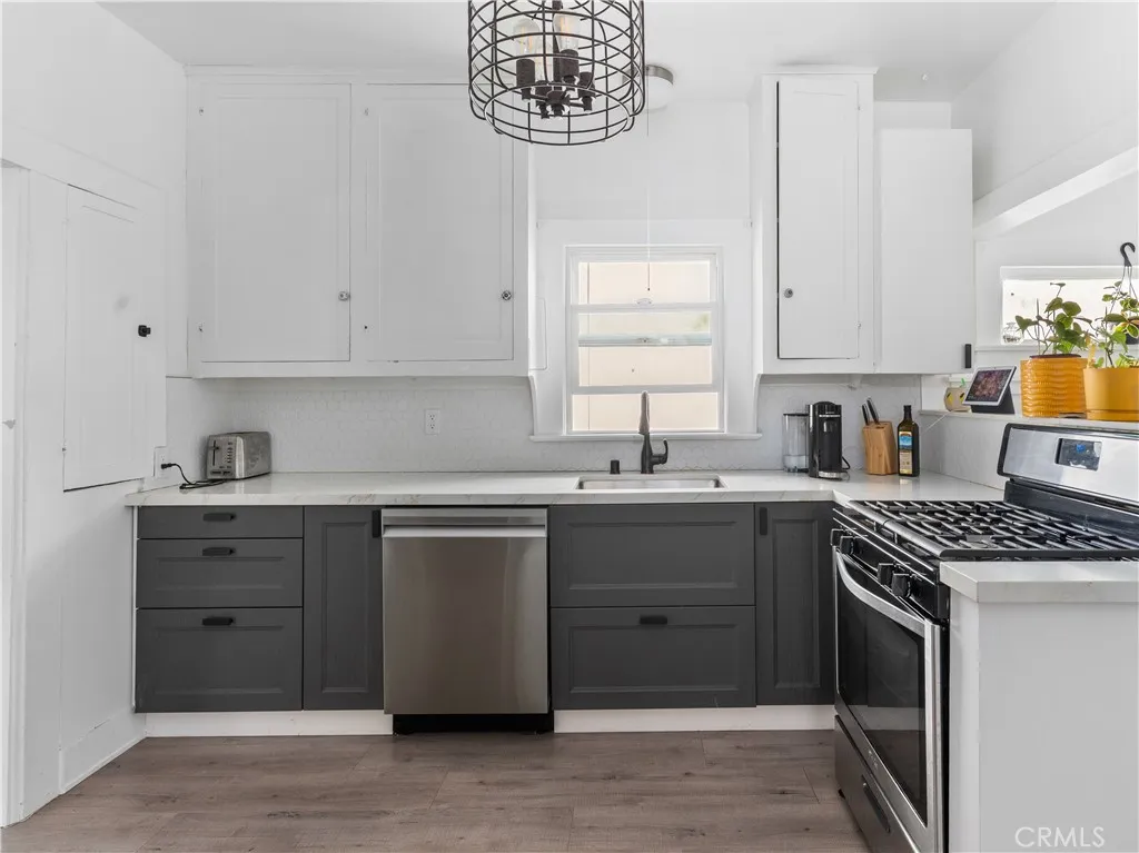 Additional image 9 of 424 S Pacific Coast Highway, Redondo Beach, CA 90277