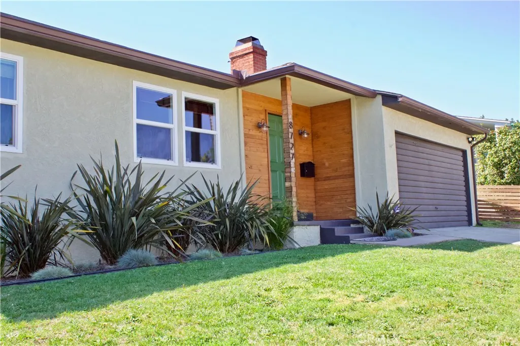 Additional image 2 of 8727 Glider Ave, Los Angeles, CA 90045