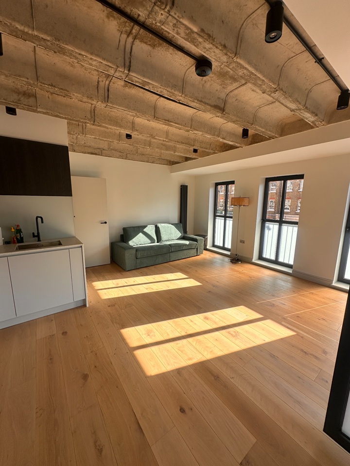 Additional image 12 of 2 Bed Flat, Hoxton Street, N1, N1 7GU