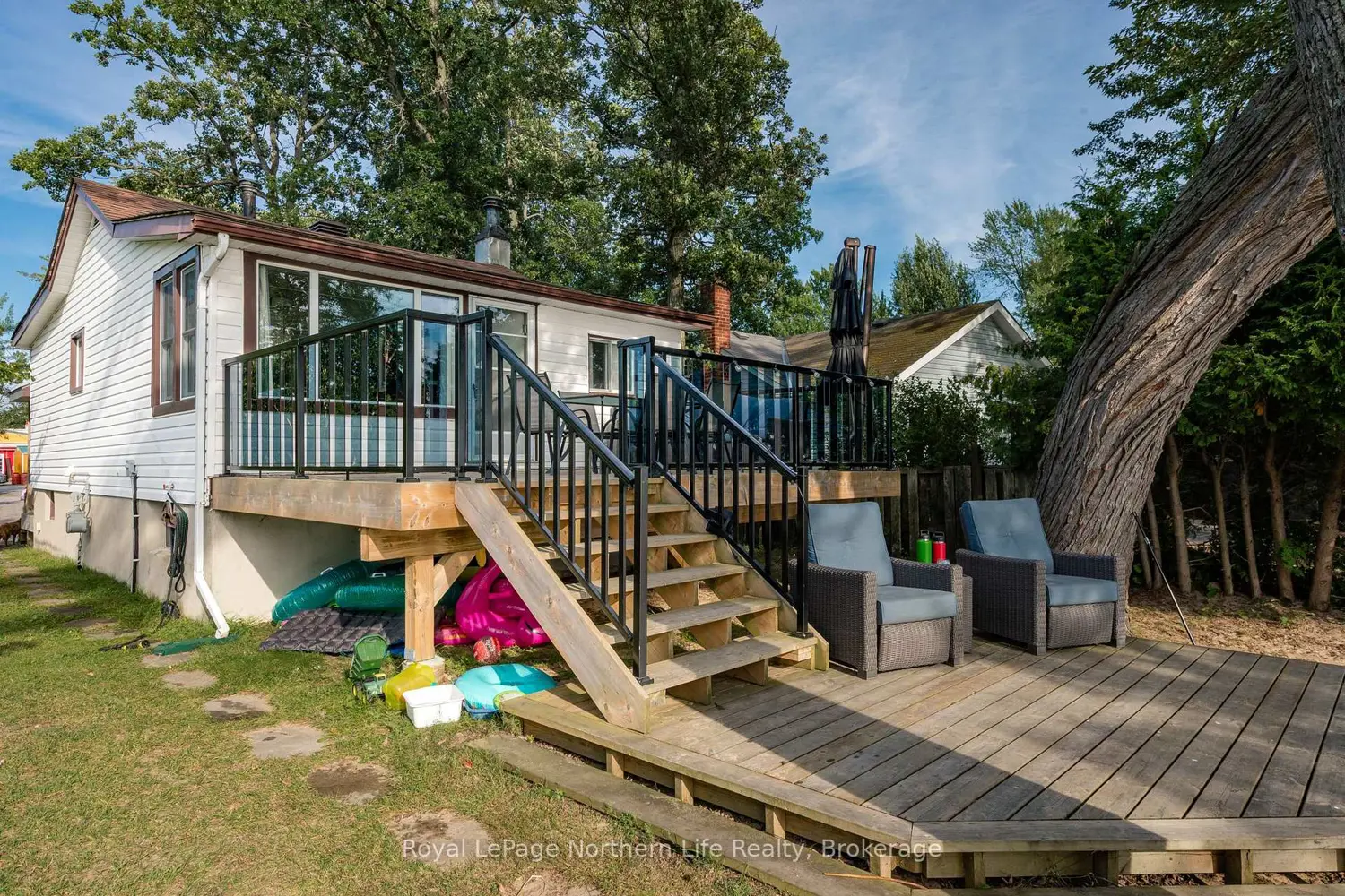 Additional image 4 of 581 Banner Avenue