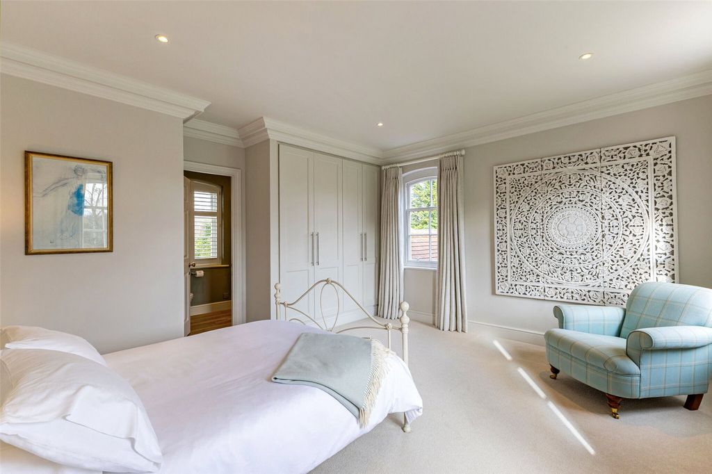 Additional image 17 of 7 bed detached house for saleWinkfield Lane, Maidens Green, Winkfield, Berkshire SL4