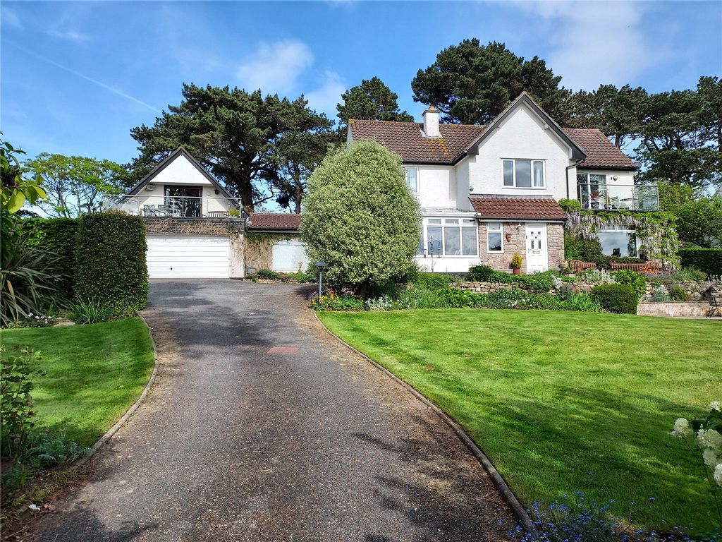 4 bed detached house for saleGannock Park, Deganwy, Conwy LL31