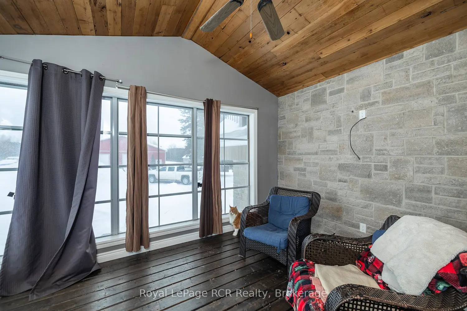 Additional image 16 of 837 7Th Avenue