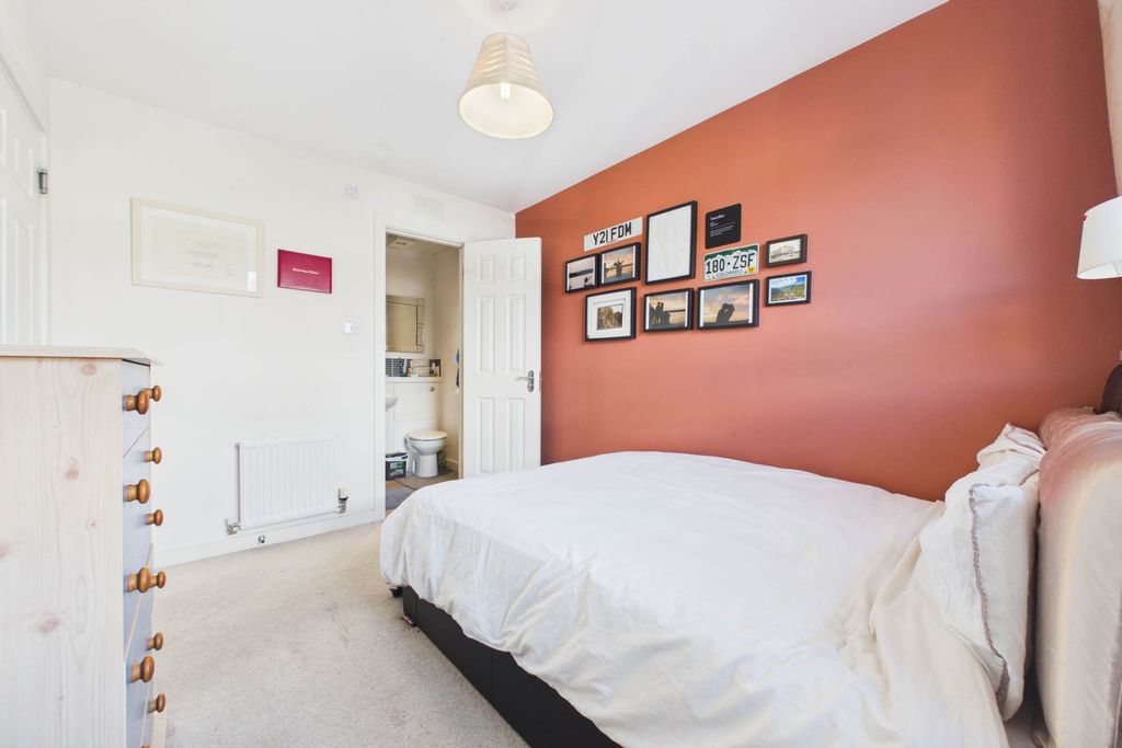 Additional image 10 of 2 bed flat for saleAntonine Gate, Clydebank G81