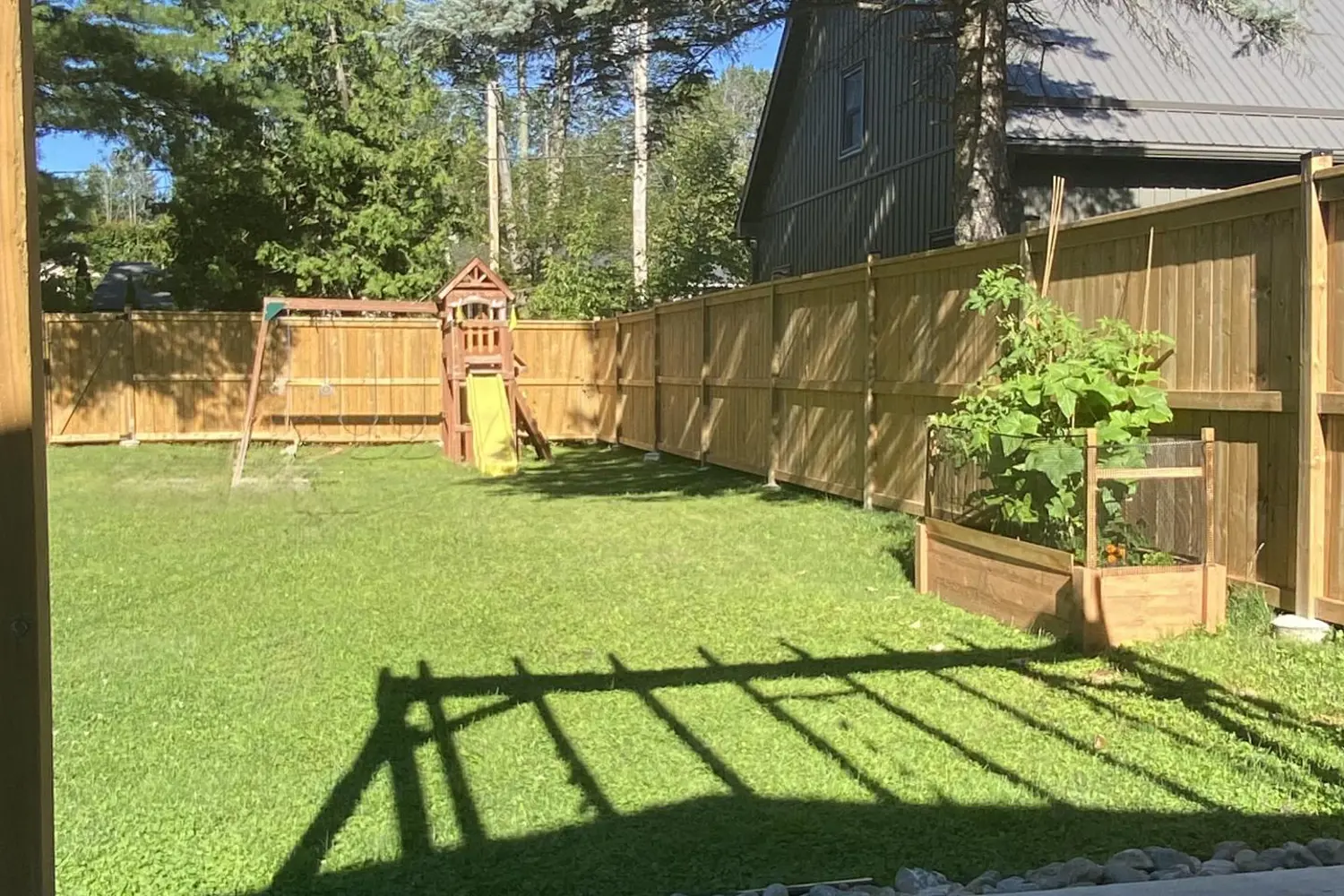 Additional image 20 of 920 Barry Avenue