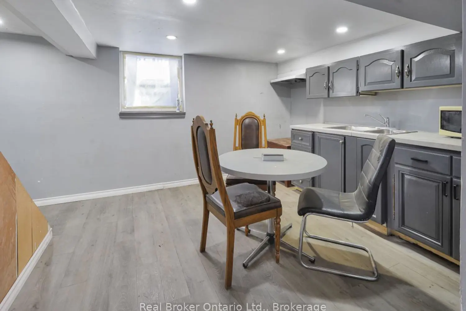 Additional image 12 of 28 West 3Rd Street