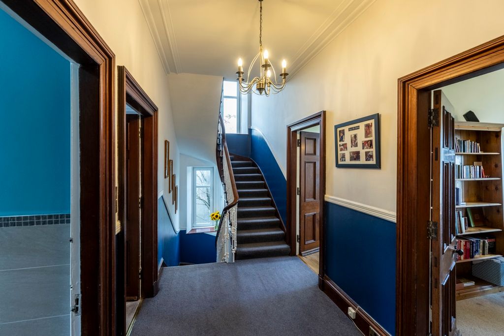 Additional image 6 of 4 bed flat for sale364 North Deeside Road, Cults, Aberdeen AB15