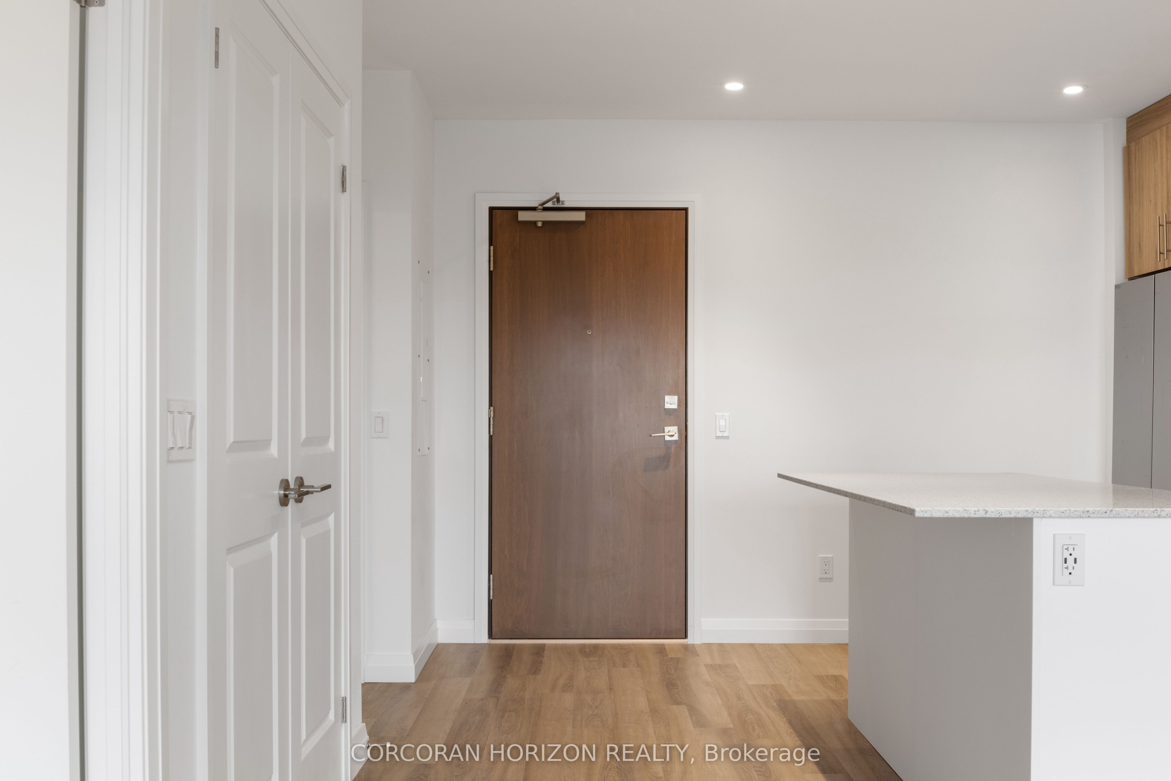 Additional image 2 of 717-525 New Dundee Road, Kitchener, ON, N2P 0K8