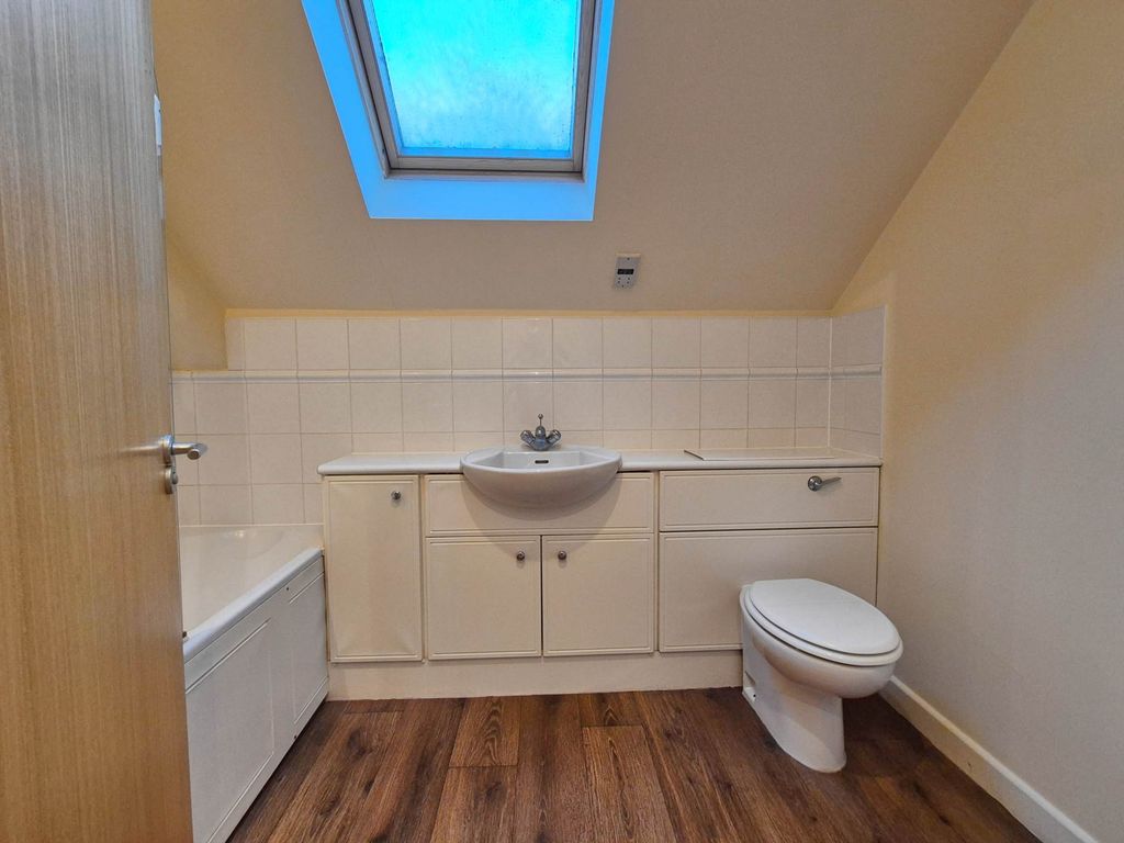 Additional image 24 of 4 bed penthouse for saleNeptune Square, Ipswich IP4
