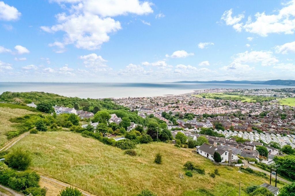 6 bed detached house for salePenrhynside, Llandudno, Conwy LL30