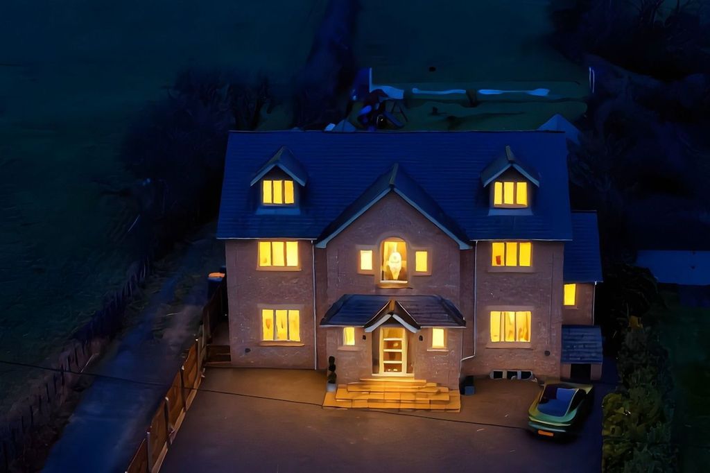 5 bed detached house for saleChequers Hill, Wilden, Bedford MK44