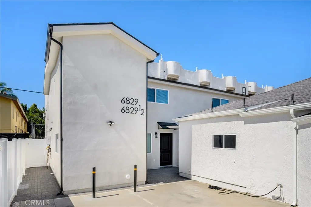 Additional image 2 of 6829 Agnes Avenue Unit 1/2, North Hollywood, CA 91605