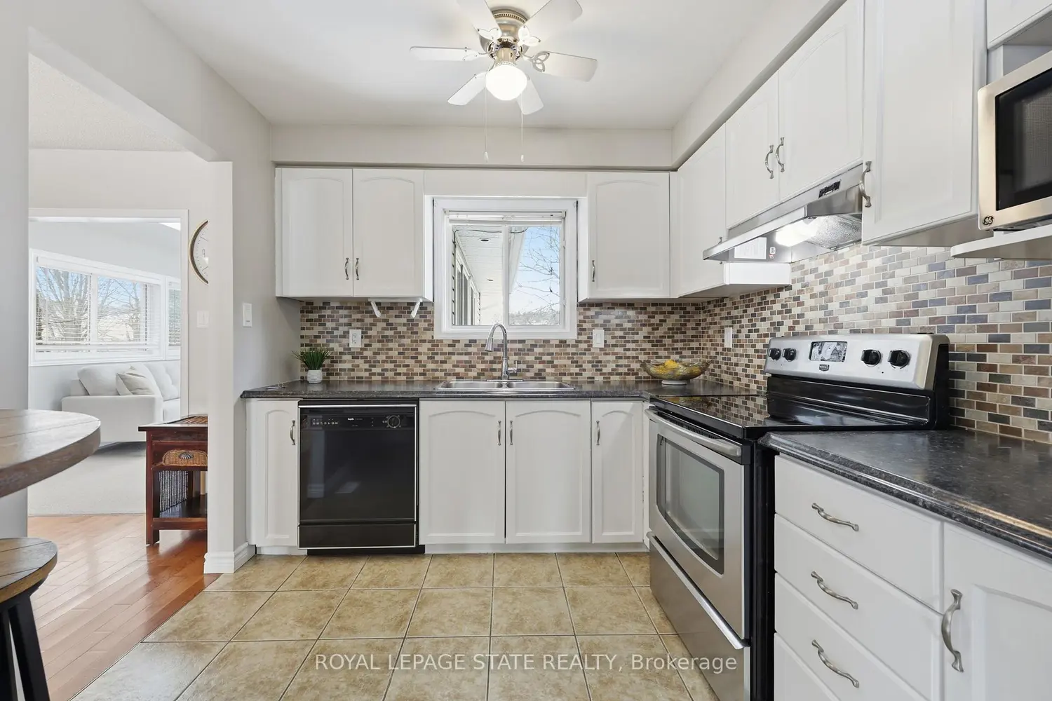 Additional image 13 of 5 Linington Trail