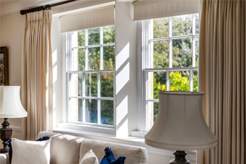 Additional image 7 of 2 bed flat for saleCavendish Lodge, Cavendish Road, Bath BA1