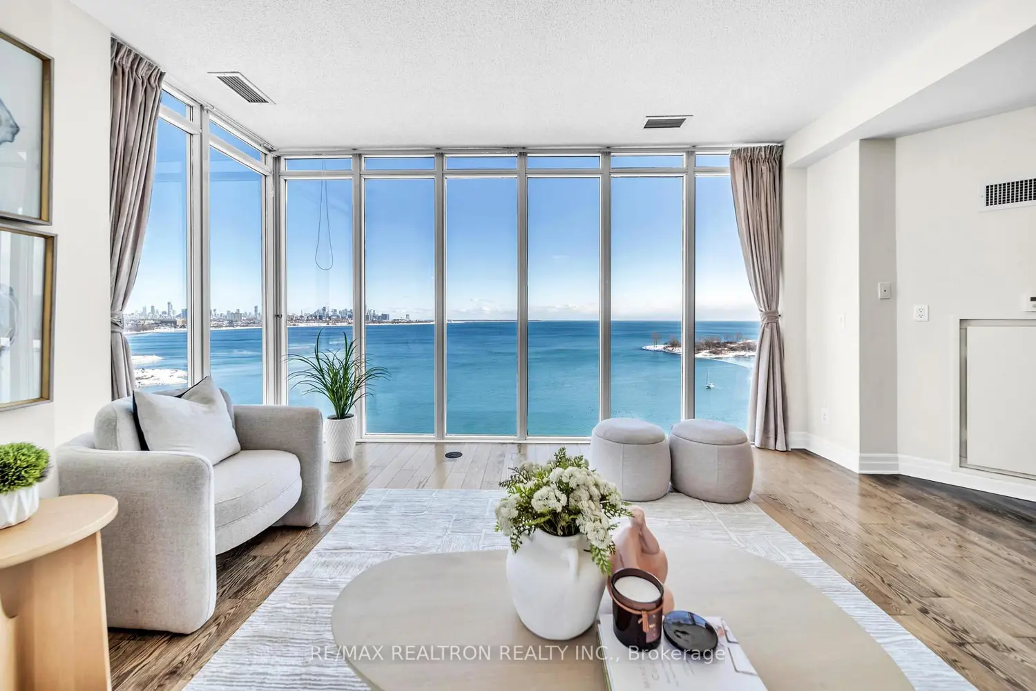 58 Marine Parade Drive 1203