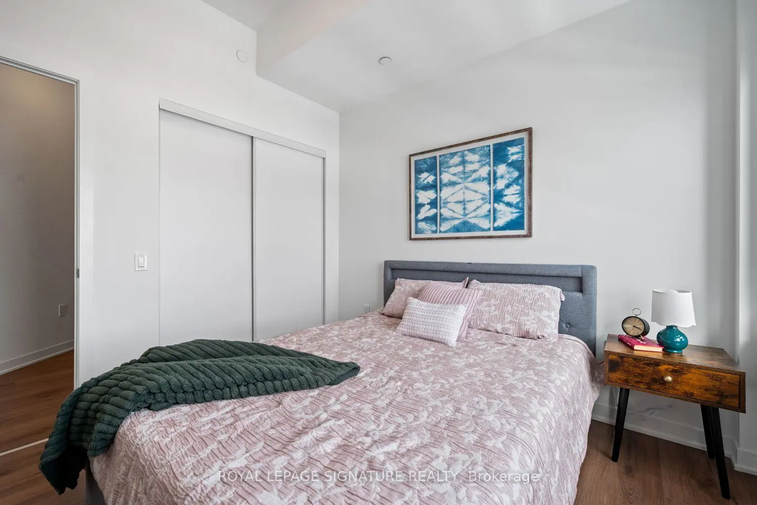 Additional image 13 of 395 Dundas Street 716