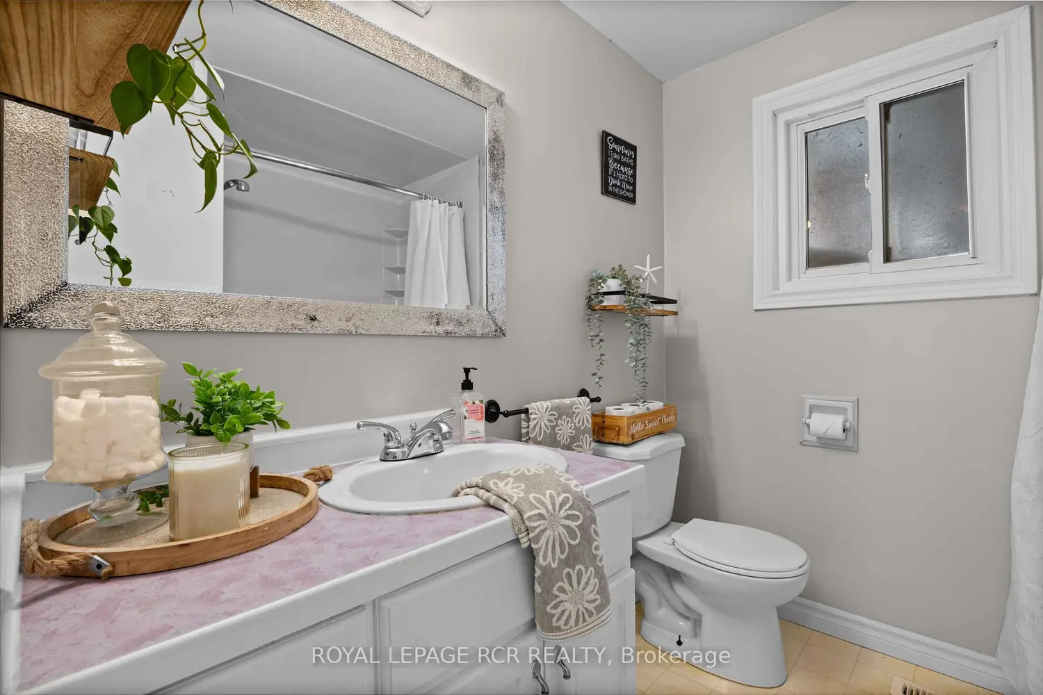 Additional image 10 of 12 Luther Road