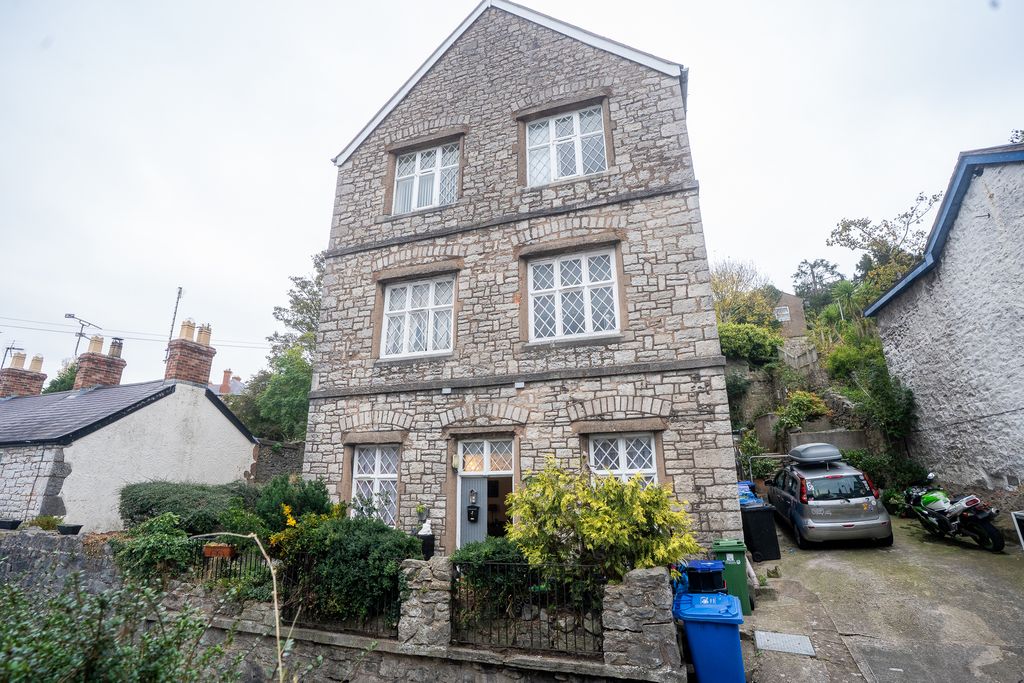 2 bed maisonette for saleLove Lane, Denbigh LL16