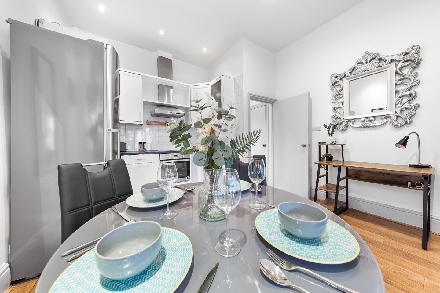 Additional image 28 of 3 Bed Flat, Holland Road, W14, N1 7GU