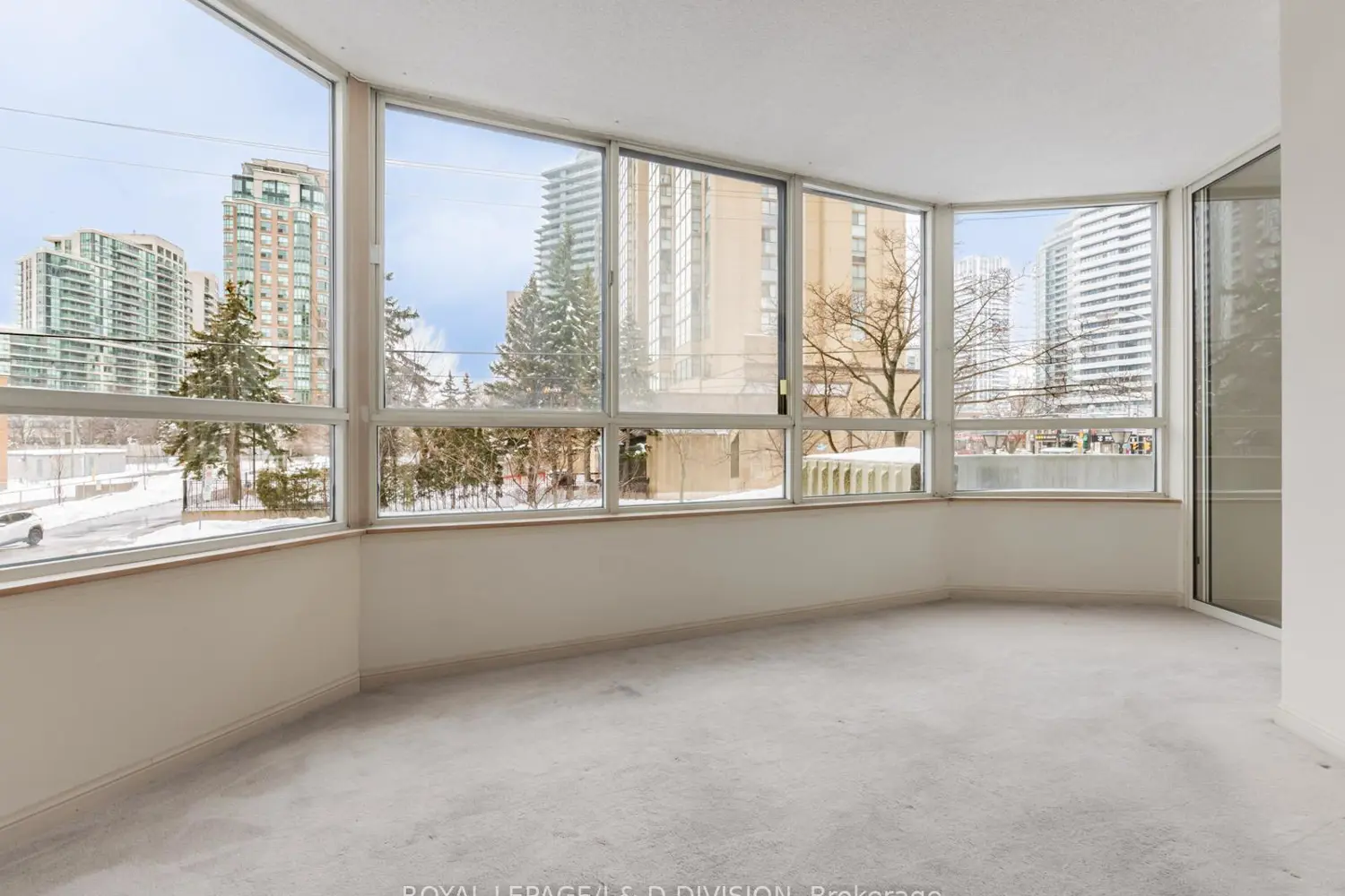 Additional image 12 of 5444 Yonge Street 212