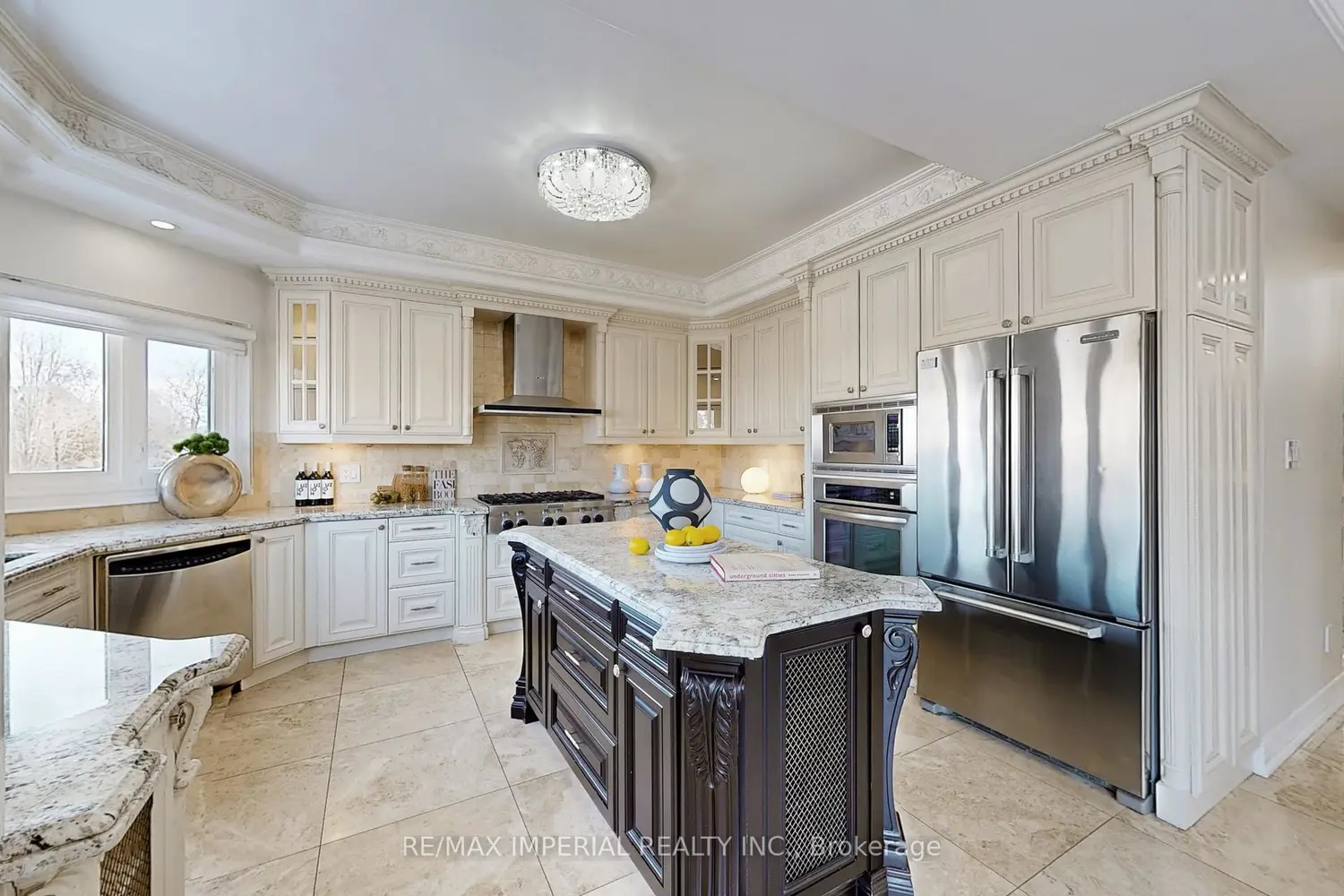 66 Hillhurst Drive photo 5
