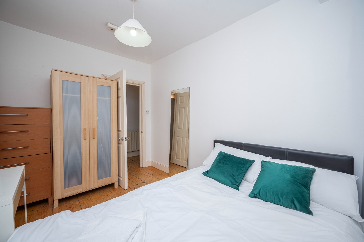 Additional image 11 of 3 Bed Flat, Clapham Old Town, SW4, N1 7GU